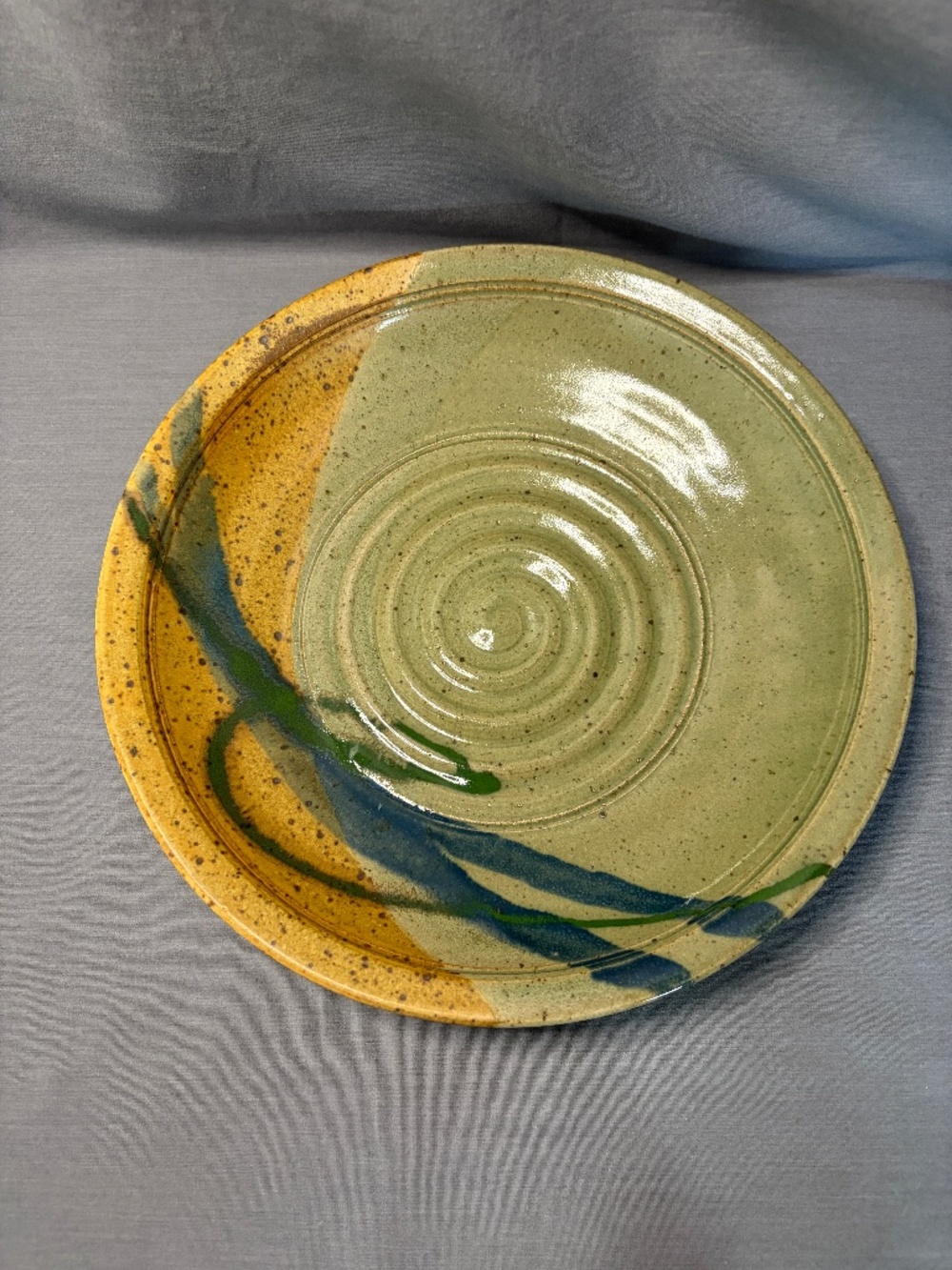 Studio Pottery Stoneware Hand-Thrown Serving Bowl Tray Plate Spiral 11.5"